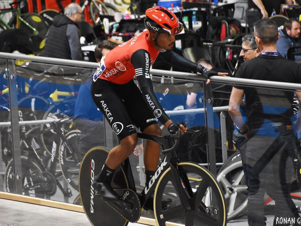 ការប្រកួតនានា និងវិធីសាស្ត្រសម្រាប់ការអភិវឌ្ឍលើកលែង