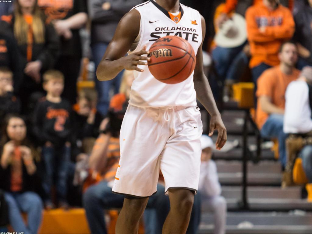 យុទ្ធសាស្ត្រកីឡាស្លប់: ការអភិវឌ្ឍន៍ស្មារតីសម្រាប់យុវជន